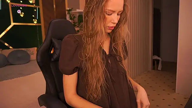 MollyyMayy online show from 02-24-26, 11:22