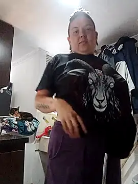 Divine Pouvoir online show from 03-30-26, 03:02