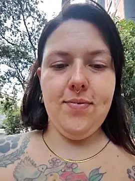 Divine Pouvoir online show from 03-29-26, 08:21