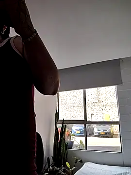 Divine Pouvoir online show from 03-14-26, 08:15