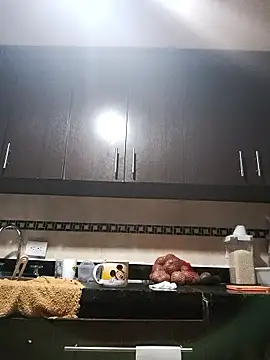 Divine Pouvoir online show from 01-12-26, 11:39