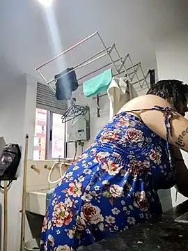 Snapshot of Divine_Pouvoir chatting on 01-15-26, 11:57 Divine Pouvoir online show from 01-15-26, 11:57