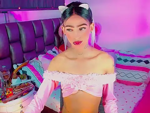 agathaferrer3 online show from 02-18-26, 06:44