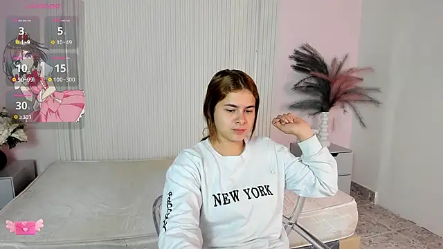 Snapshot of VivianOwen9 chatting on 02-23-26, 12:06 VivianOwen9 online show from 02-23-26, 12:06