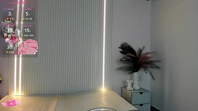 Snapshot of VivianOwen9 chatting on 02-15-26, 01:43 VivianOwen9 online show from 02-15-26, 01:43