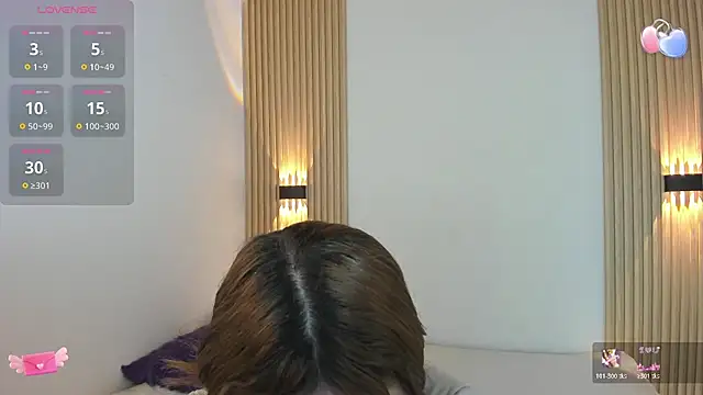 Snapshot of VivianOwen9 chatting on 02-05-26, 10:55 VivianOwen9 online show from 02-05-26, 10:55