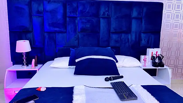 Snapshot of Celeste_Clarke chatting on 01-18-26, 07:50 Celeste Clarke online show from 01-18-26, 07:50