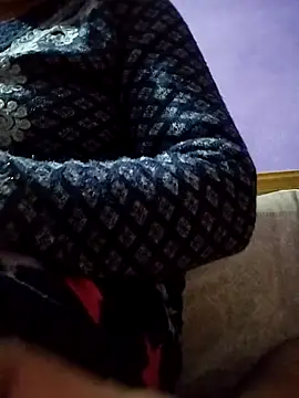 Sweet Couple 01 online show from 12-15-25, 05:52