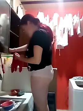 Annelis1 online show from 12-16-25, 05:39