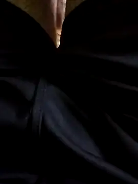 Lovegirls1818 online show from 12-16-25, 06:06