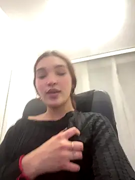 karely and justin online show from 12-16-25, 02:05