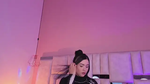 kylie river online show from 05-19-26, 11:50