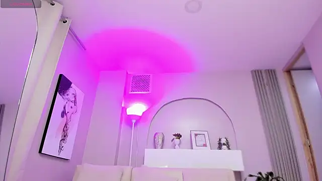 Sensual shannell online show from 04-15-26, 03:01