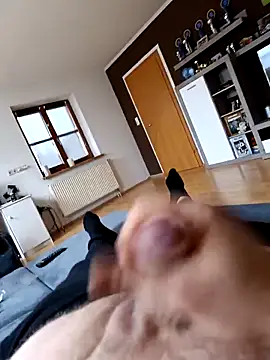 weilpasst online show from 12-18-25, 01:37