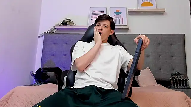 sebastamayo  online show from 03-19-26, 08:03