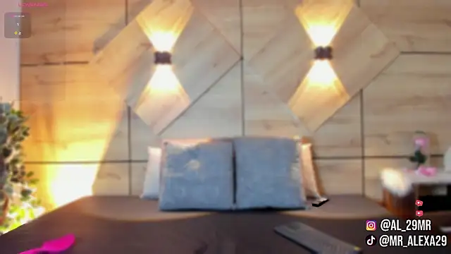 sussan fox  online show from 03-09-26, 07:50