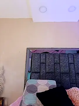 Snapshot of Jasmineloki chatting on 02-22-26, 08:32 Jasmineloki online show from 02-22-26, 08:32