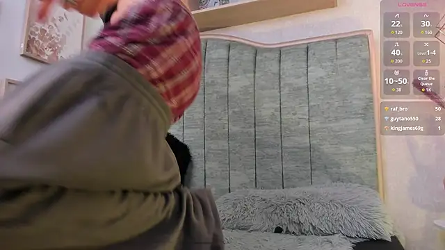 Cody Bloom online show from 04-11-26, 08:07