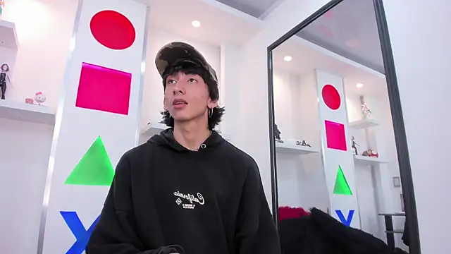 Cody Bloom online show from 12-18-25, 04:06