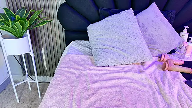 vicky lopez online show from 01-11-26, 03:13