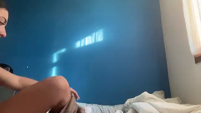 CoquineCharmeuse online show from 01-07-26, 01:16