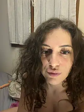 CoquineCharmeuse online show from 03-25-26, 02:33