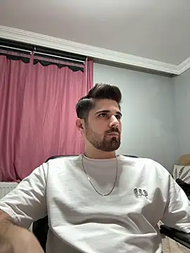 berke3424 online show from 02-10-26, 11:26