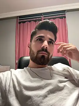 berke3424 online show from 02-05-26, 09:21