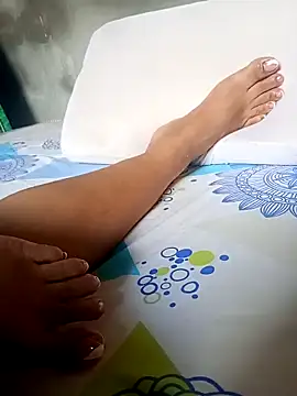 Aleinad16 online show from 12-18-25, 08:45