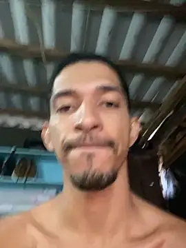 Snapshot of rocchw chatting on 12-22-25, 08:53 rocchw online show from 12-22-25, 08:53