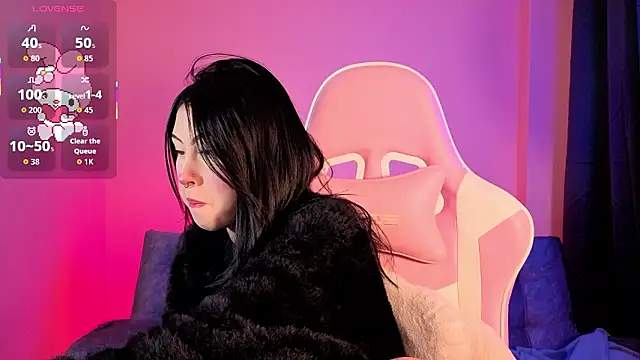 Snapshot of sharonbone chatting on 03-03-26, 05:03 sharonbone online show from 03-03-26, 05:03