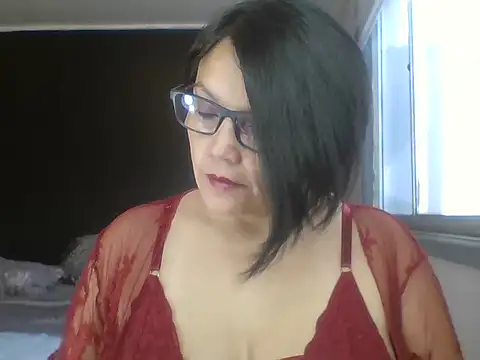 SHAMELESSLY HOT online show from 03-25-26, 01:43