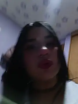 bonnieTaylor1 online show from 04-02-26, 05:03