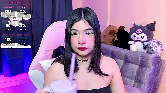 bonnieTaylor1 online show from 02-12-26, 04:23