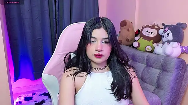 Snapshot of bonnieTaylor1 chatting on 06-15-26, 03:51 bonnieTaylor1 online show from 06-15-26, 03:51
