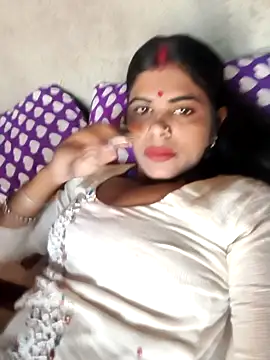 Sexy Rajkumari123 online show from 03-17-26, 03:42