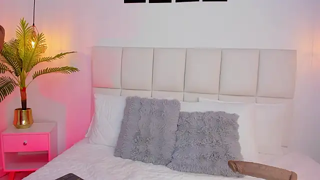  Stephany lee online show from 02-05-26, 05:25