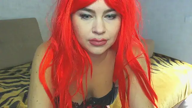 Snapshot of ArianaxSky chatting on 11-01-25, 11:15 ArianaxSky online show from 11-01-25, 11:15