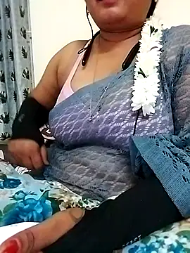 Snapshot of Palkova12 chatting on 02-26-26, 07:03 Palkova12 online show from 02-26-26, 07:03