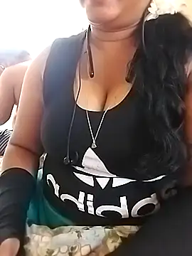 Snapshot of Palkova12 chatting on 02-20-26, 06:26 Palkova12 online show from 02-20-26, 06:26