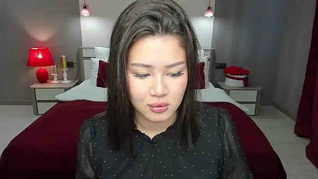 Brunette Charm online show from 05-10-26, 11:47