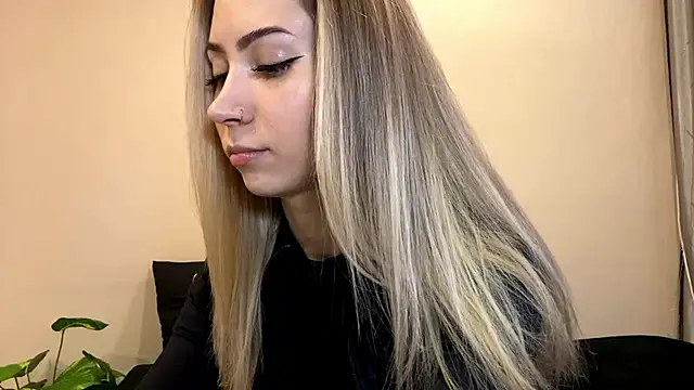 sun under skyy online show from 12-14-25, 08:31