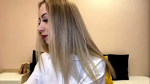 sun under skyy online show from 12-17-25, 09:14