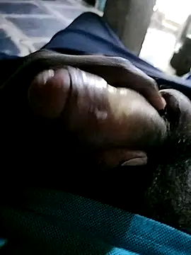 loki-king-143 online show from 12-14-25, 06:52