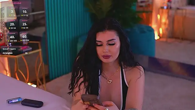 Snapshot of LexaRhodes chatting on 03-04-26, 02:25 LexaRhodes online show from 03-04-26, 02:25