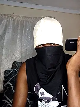 blackstallionXXXX online show from 01-07-26, 06:13