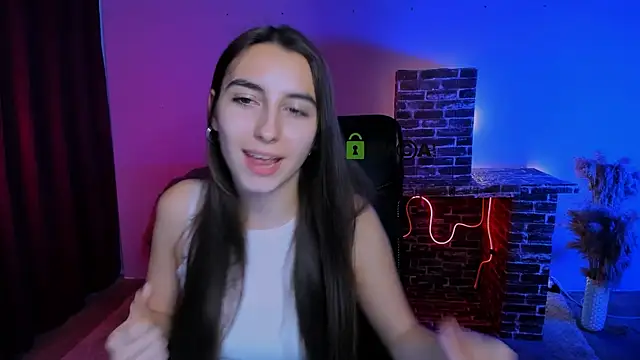 Snapshot of mila_firee chatting on 01-05-26, 05:27 mila firee online show from 01-05-26, 05:27