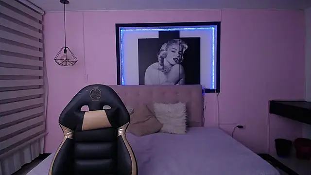 Kendall fox x online show from 01-14-26, 03:32