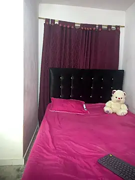 Sophia Moons  online show from 02-02-26, 12:53