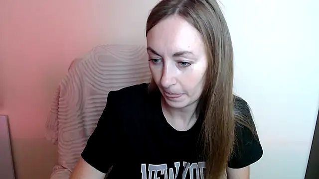 Snapshot of LiaSeass_ chatting on 07-02-26, 11:05 LiaSeass online show from 07-02-26, 11:05